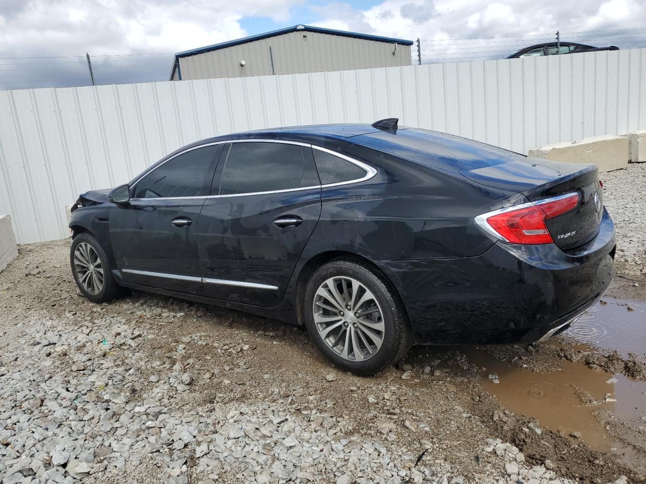 1G4ZR5SS1HU208798 2017 Buick Lacrosse Premium