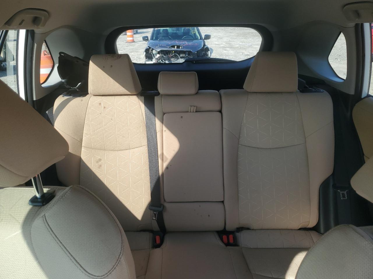 2T3RWRFV7NW132060 2022 Toyota Rav4 Xle