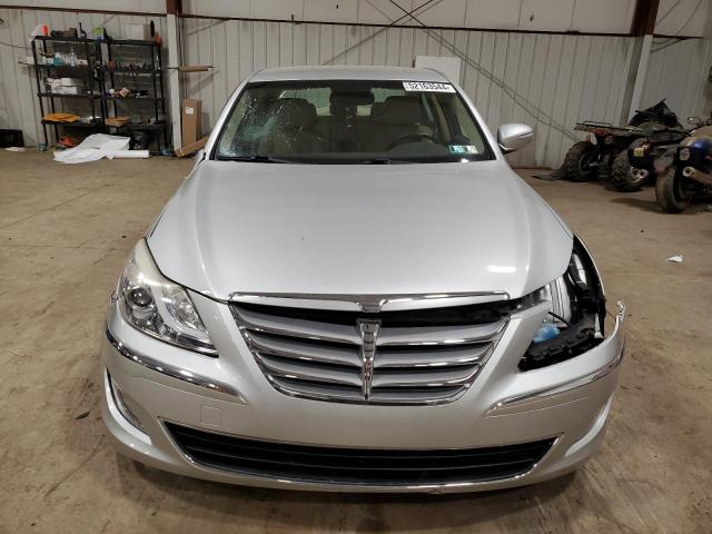 2013 Hyundai Genesis 3.8L VIN: KMHGC4DD2DU258170 Lot: 52163544