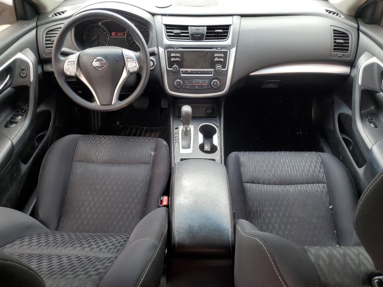 1N4AL3AP2JC211392 2018 Nissan Altima 2.5