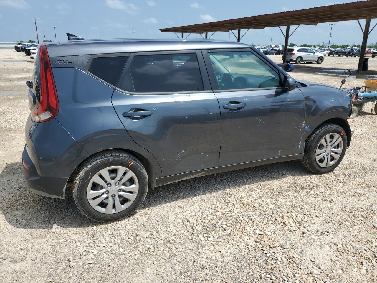 2020 Kia Soul Lx vin: KNDJ23AU6L7108779