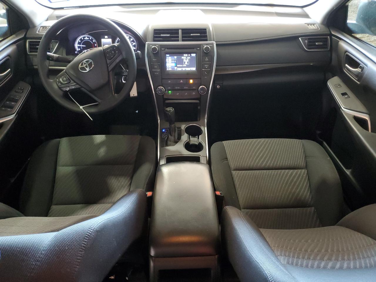 4T4BF1FK7GR516706 2016 Toyota Camry Le