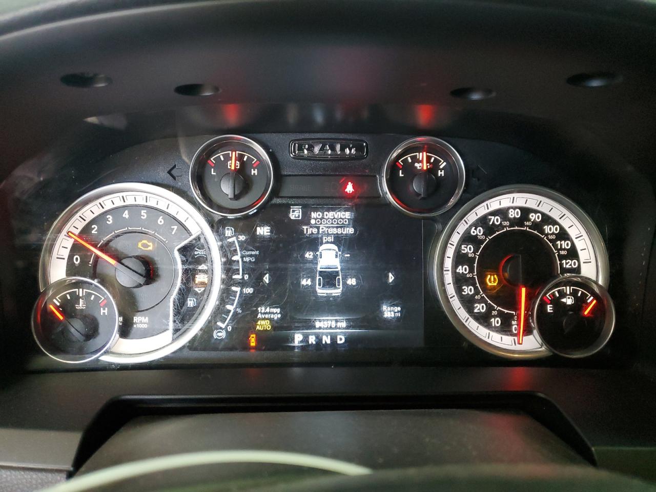 1C6RR7NT7FS644043 2015 Ram 1500 Laramie