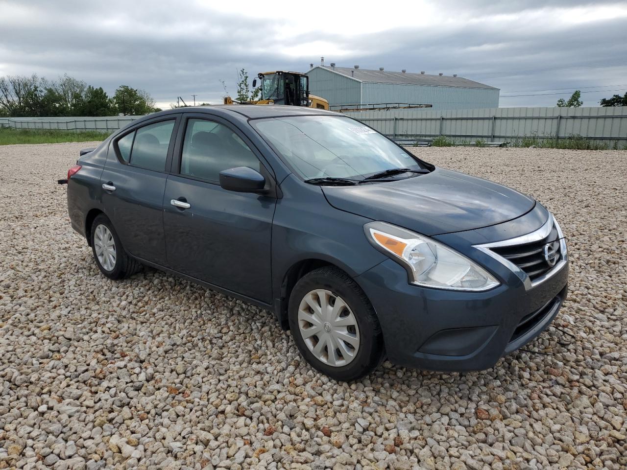 2017 Nissan Versa S vin: 3N1CN7AP1HL899617