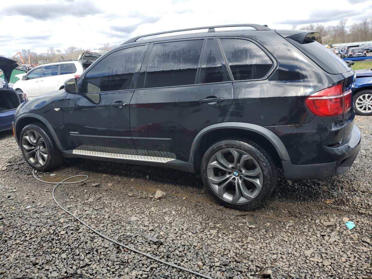5UXZV8C58BL420135 2011 BMW X5 xDrive50I