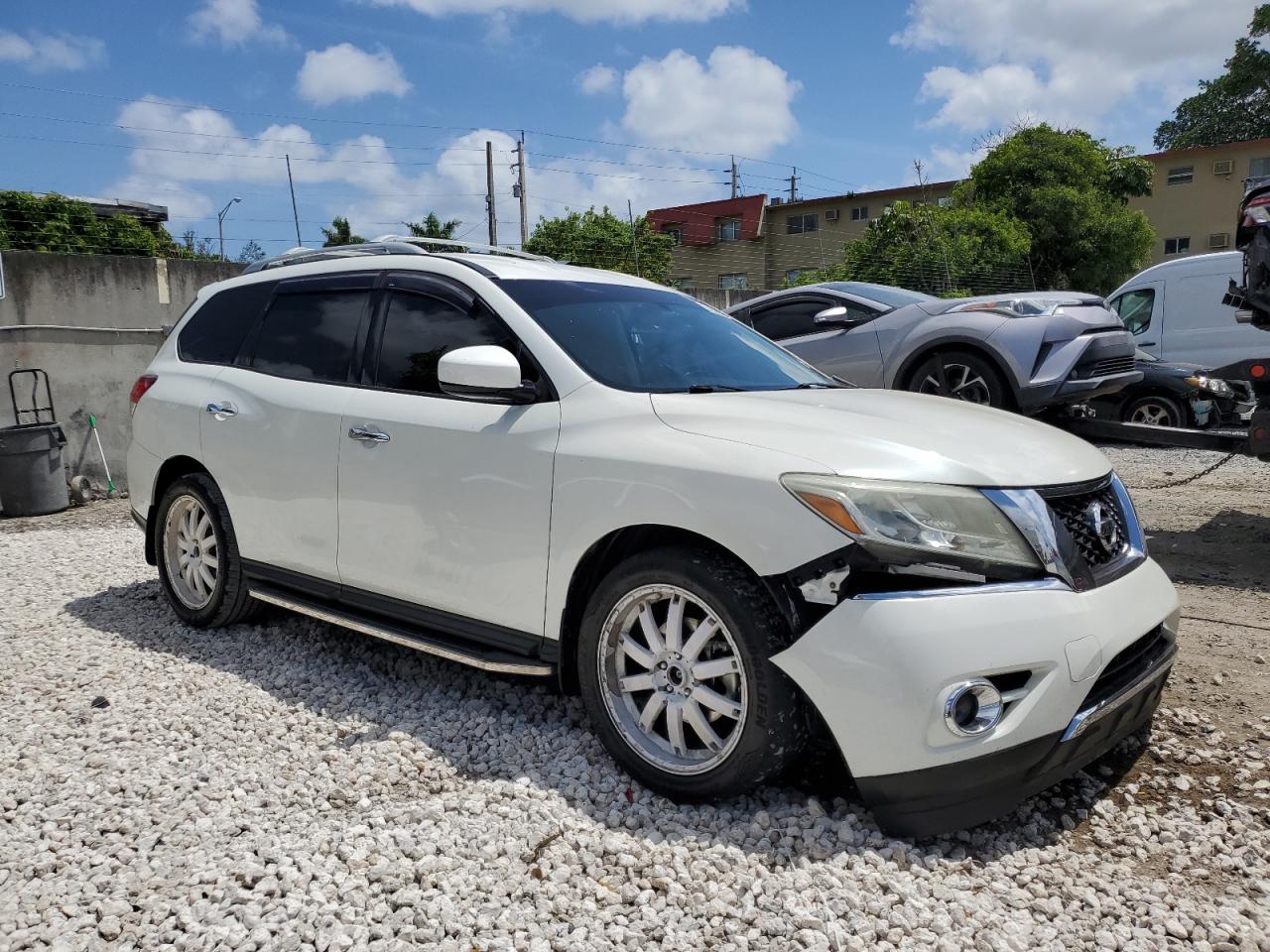 2015 Nissan Pathfinder S vin: 5N1AR2MN7FC700838