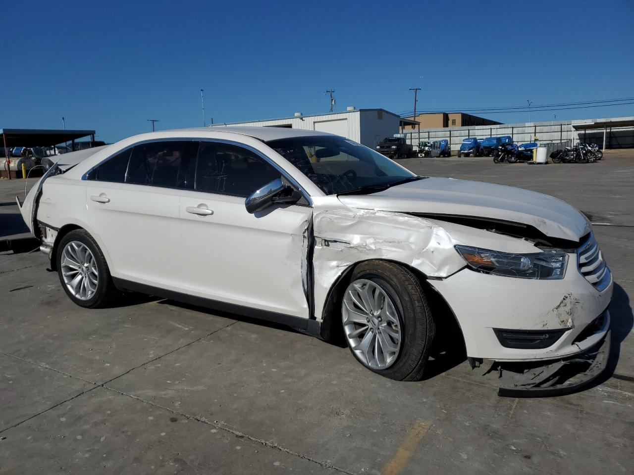 2014 Ford Taurus Limited vin: 1FAHP2F83EG182000