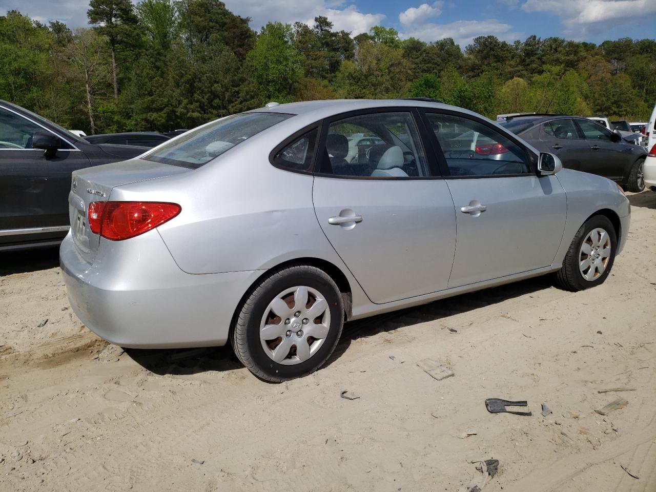 Lot #2501254215 2008 HYUNDAI ELANTRA