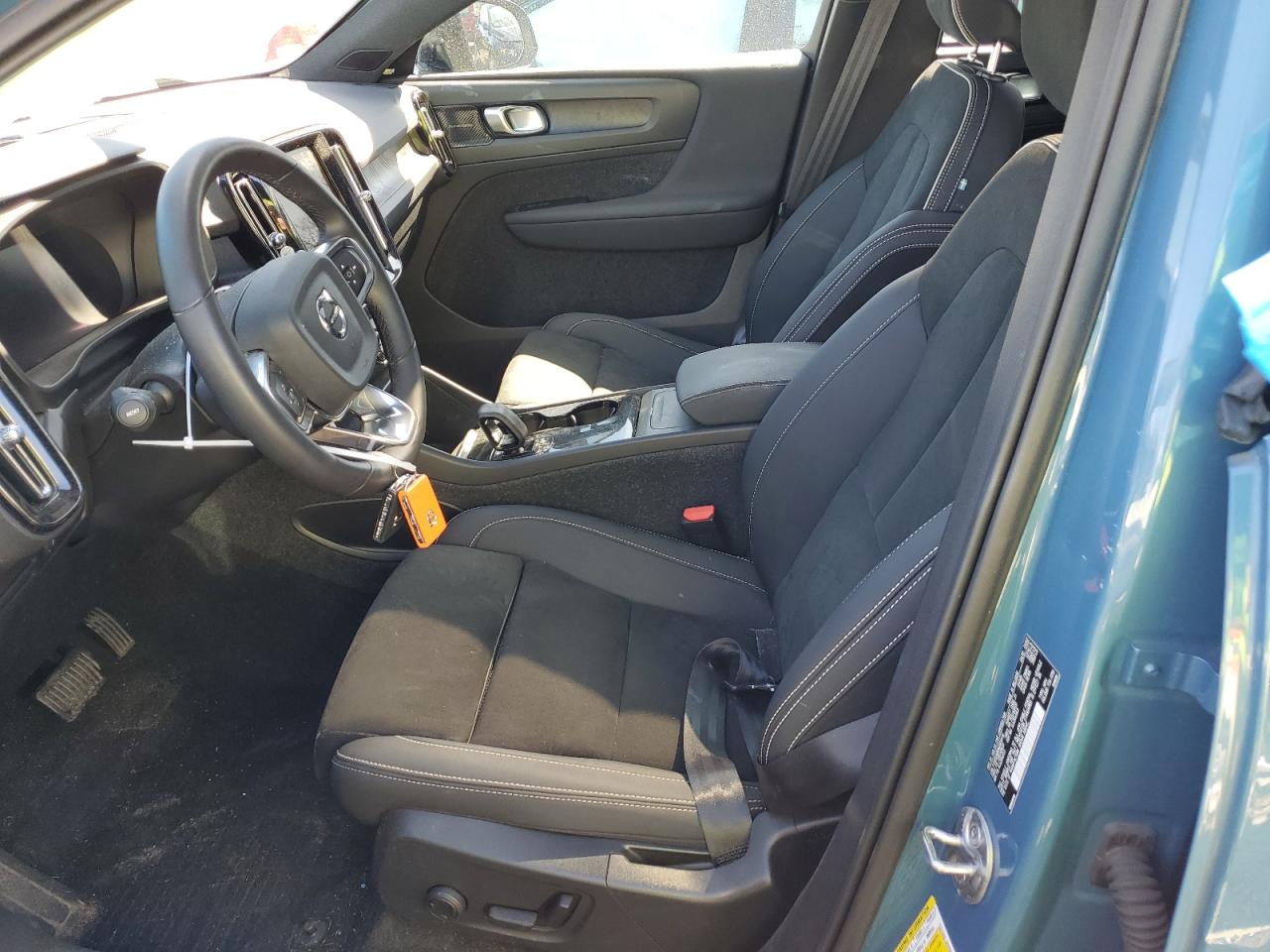 2022 Volvo C40 P8 Recharge Ultimate vin: YV4ED3GB0N2004416