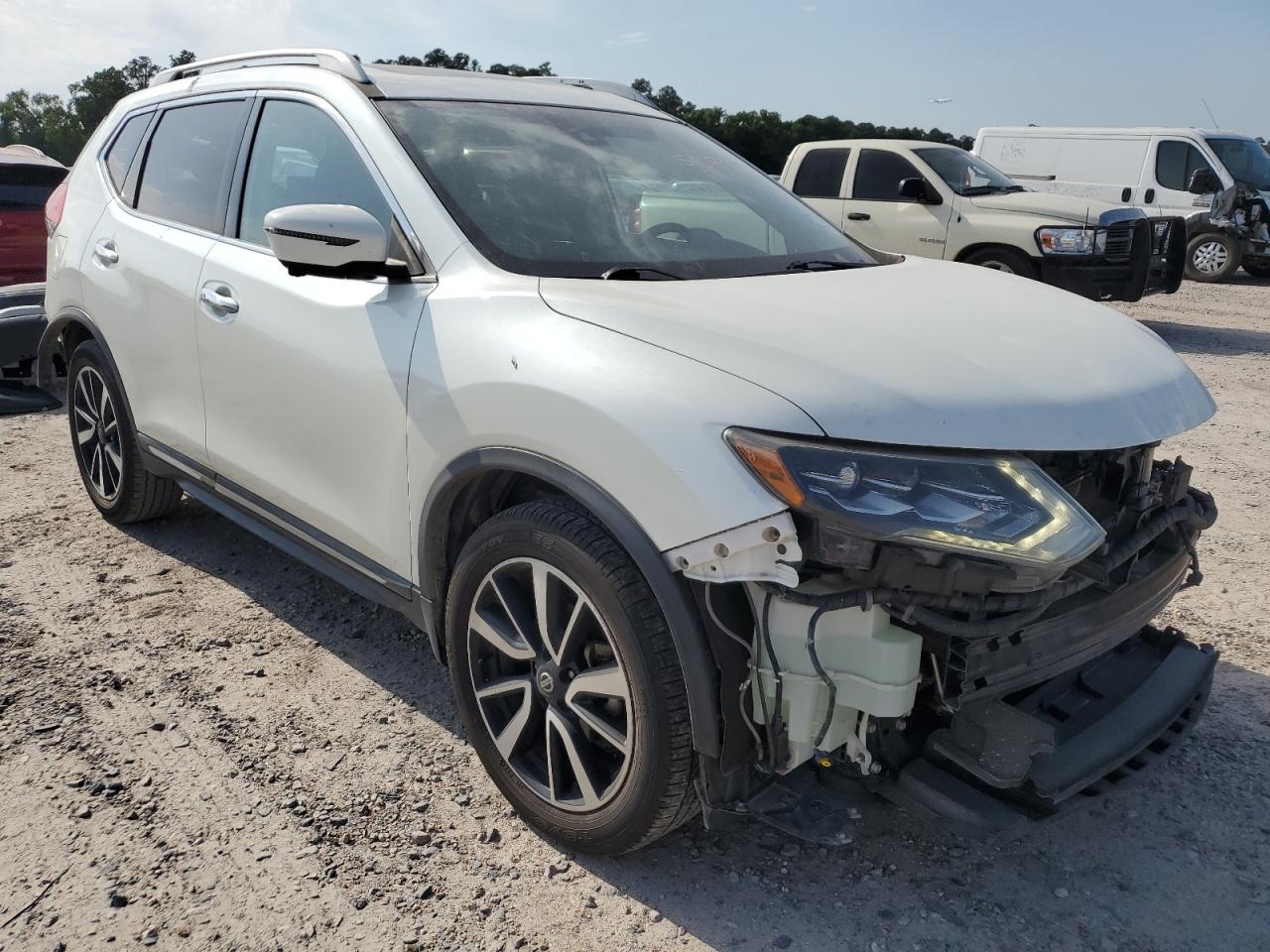 5N1AT2MT0HC832777 2017 Nissan Rogue S