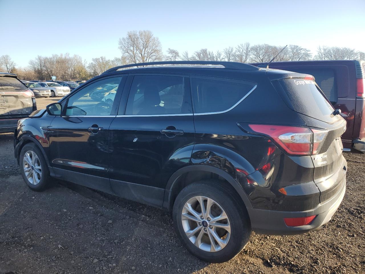 2018 Ford Escape Se vin: 1FMCU9GD2JUD03592