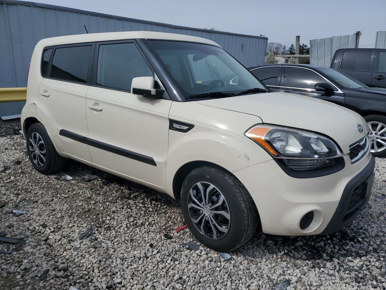 KNDJT2A50C7477086 2012 Kia Soul