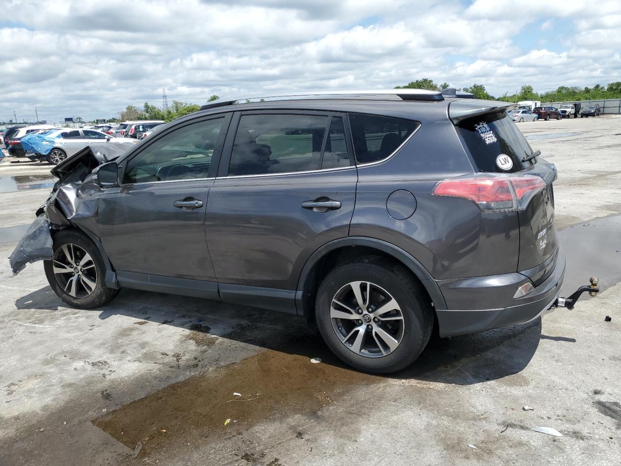 JTMWFREV7JJ185225 2018 Toyota Rav4 Adventure