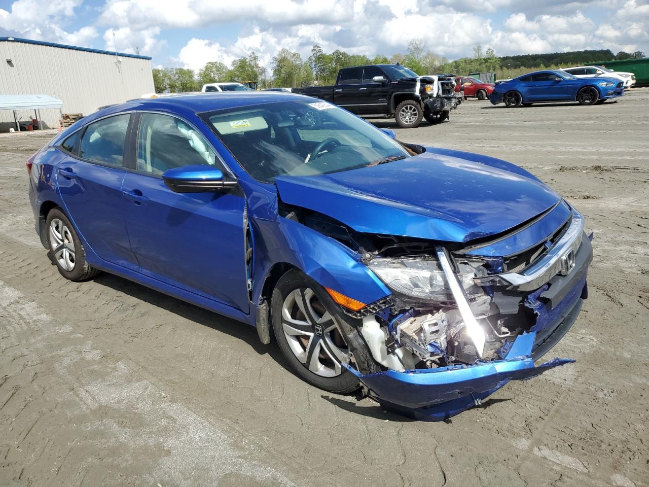 2HGFC2F5XJH576600 2018 Honda Civic Lx