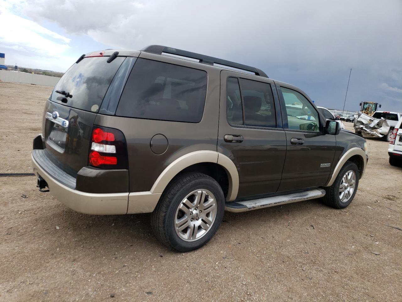 1FMEU64E68UA01012 2008 Ford Explorer Eddie Bauer