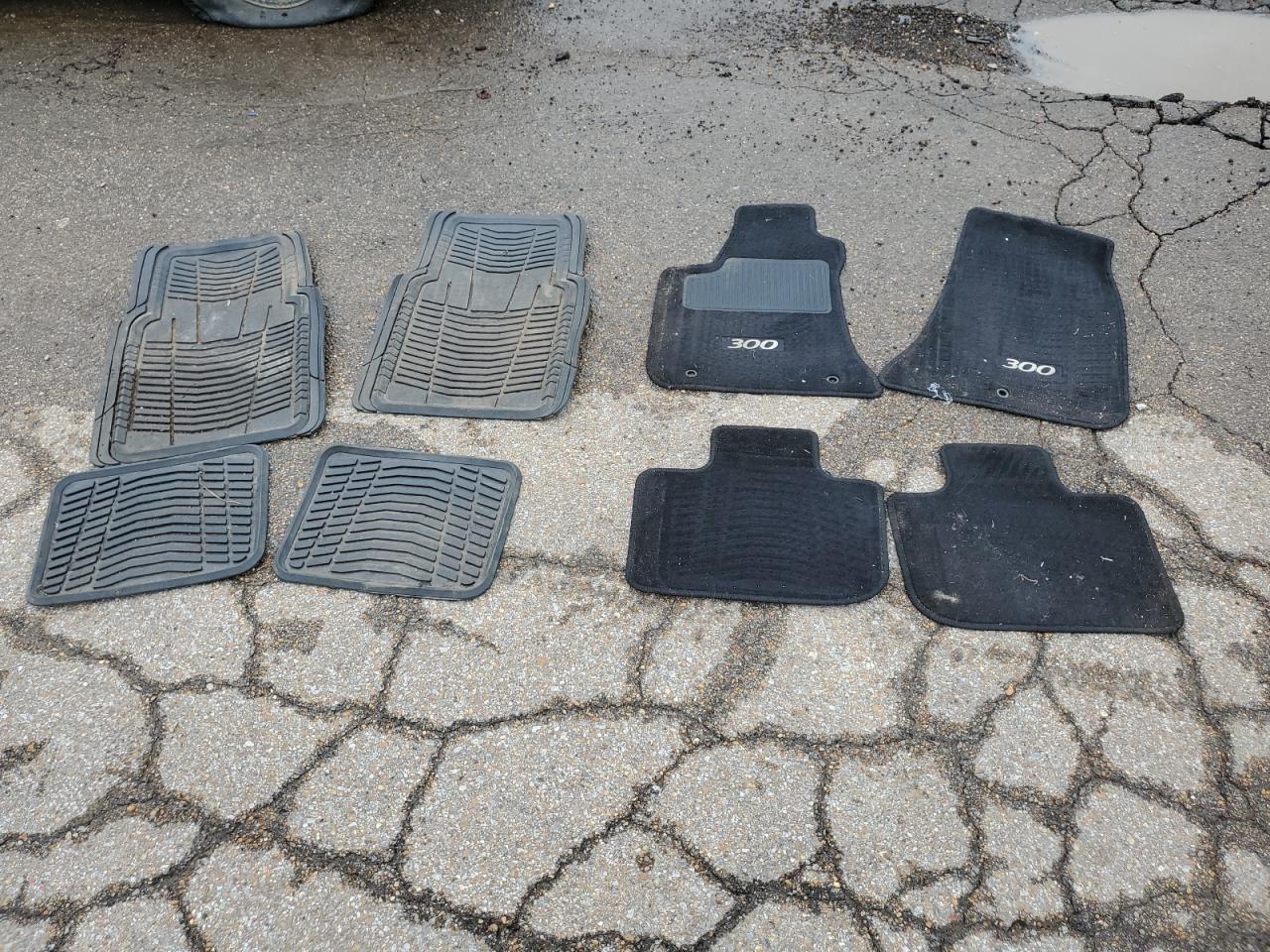 2C3CCAAG0FH882480 2015 Chrysler 300 Limited