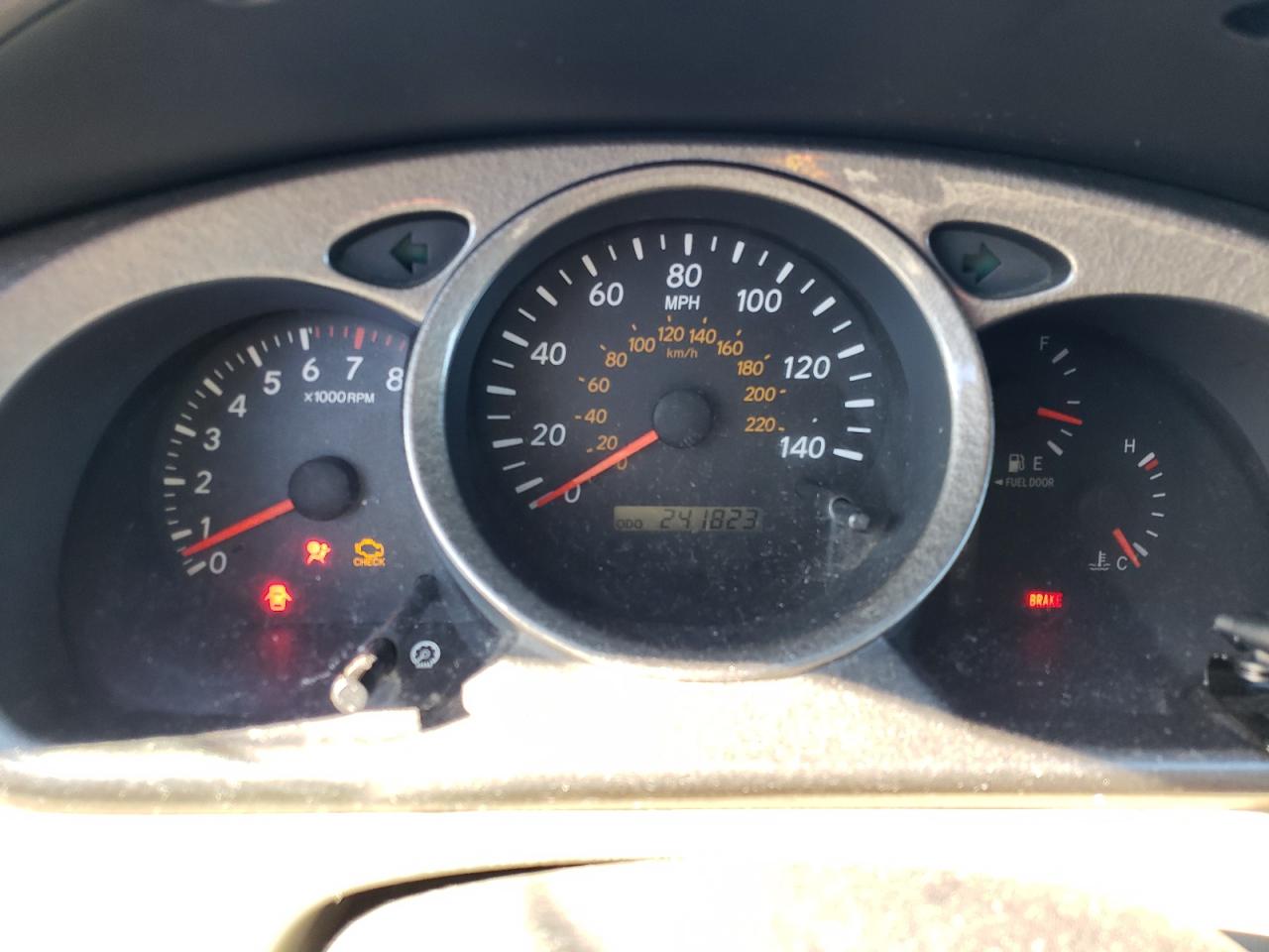 JTEHF21AX10018099 2001 Toyota Highlander