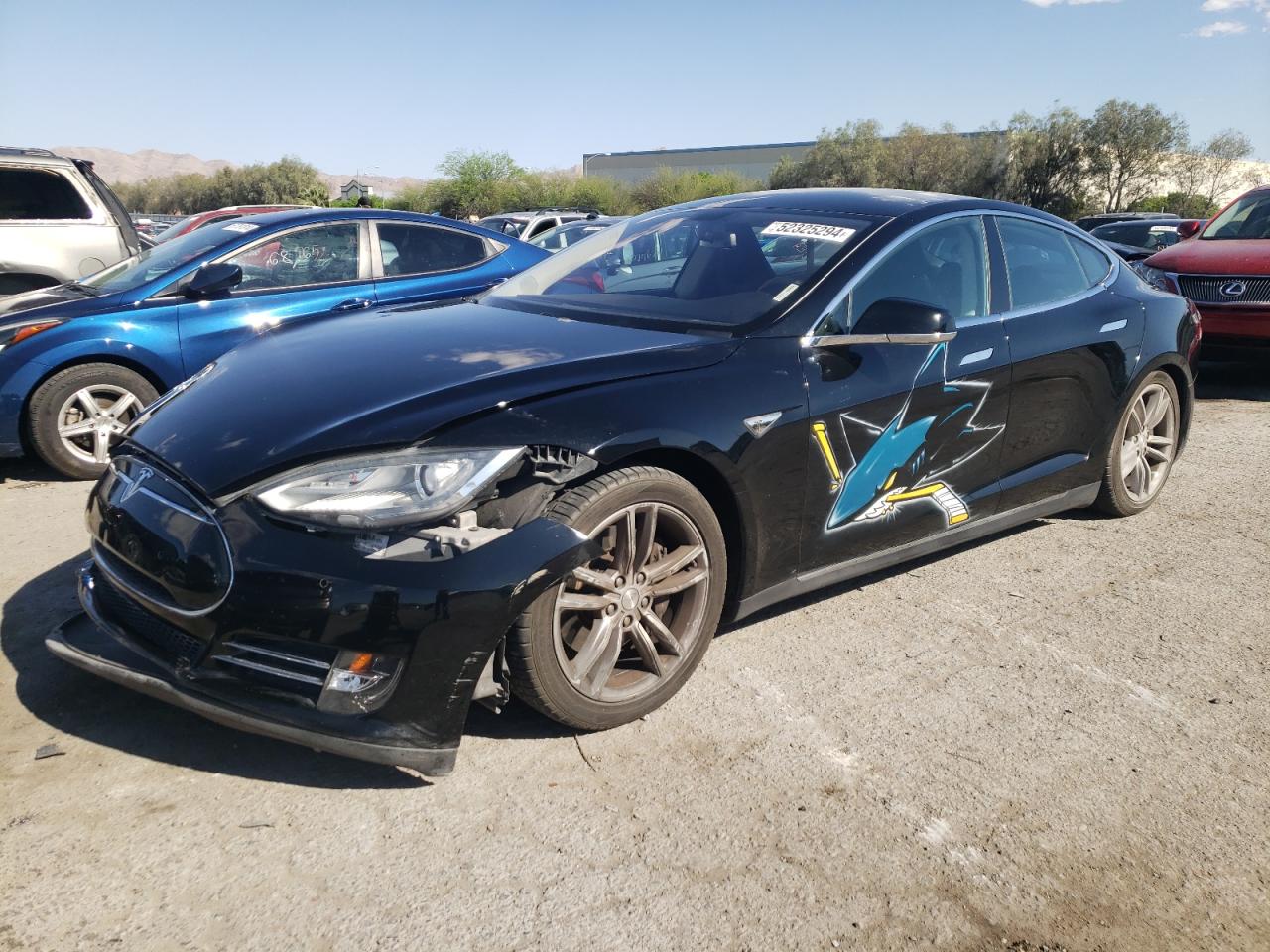 2014 Tesla Model S vin: 5YJSA1H17EFP32773