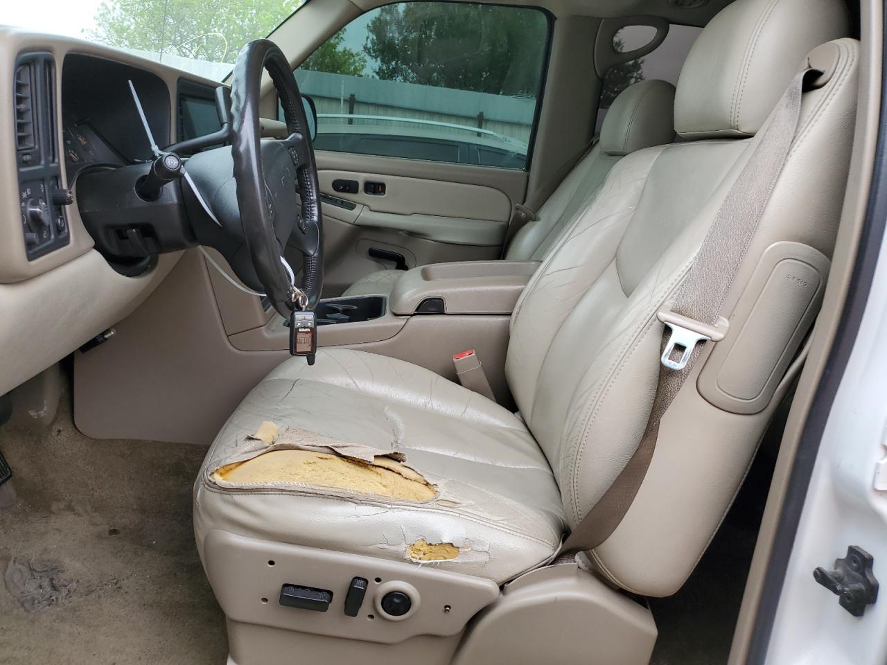 1GNEC13Z13R135766 2003 Chevrolet Tahoe C1500