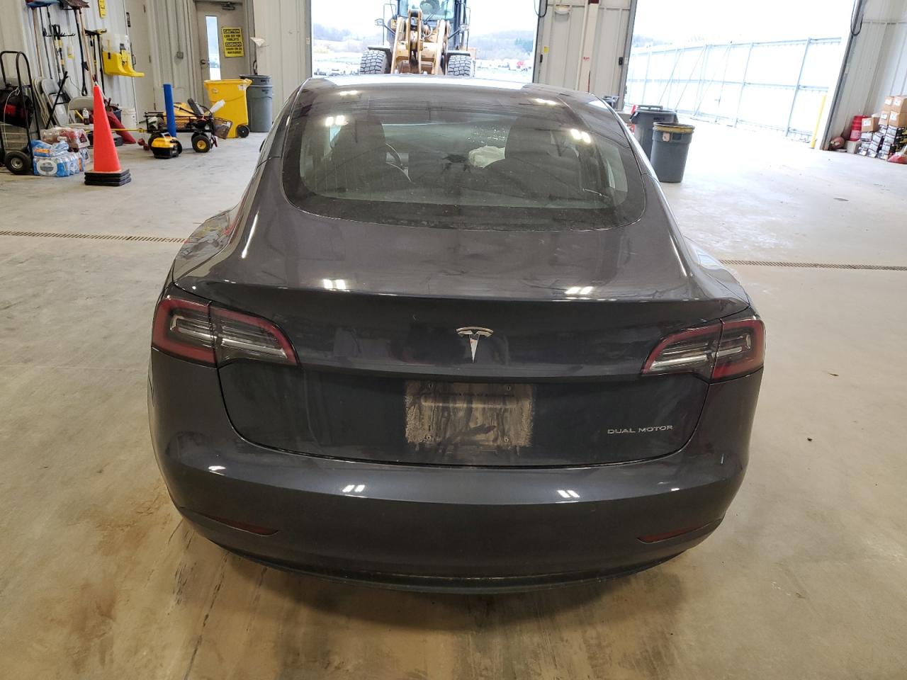 5YJ3E1EB3JF145308 2018 Tesla Model 3