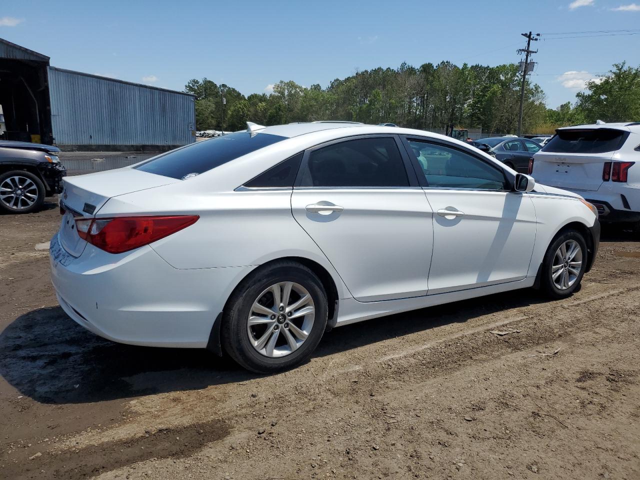 5NPEB4AC3DH519469 2013 Hyundai Sonata Gls