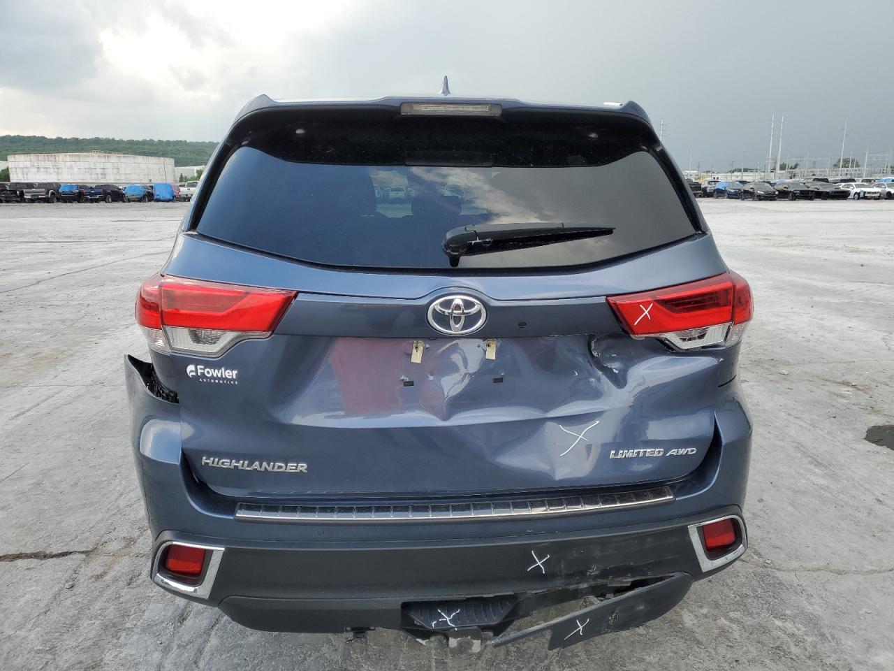 2018 Toyota Highlander Limited vin: 5TDDZRFH7JS895946