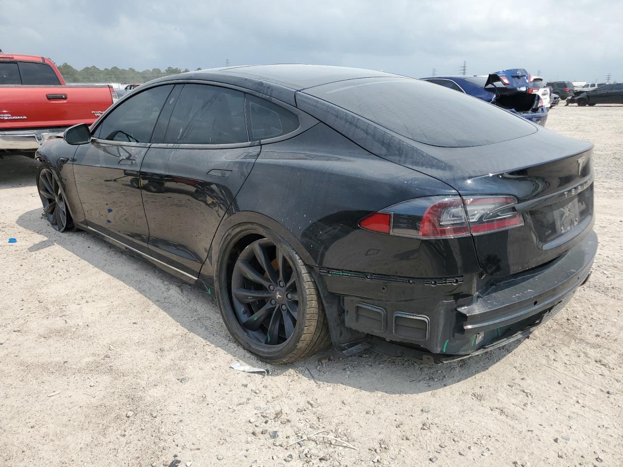 5YJSA1E18HF190589 2017 Tesla Model S