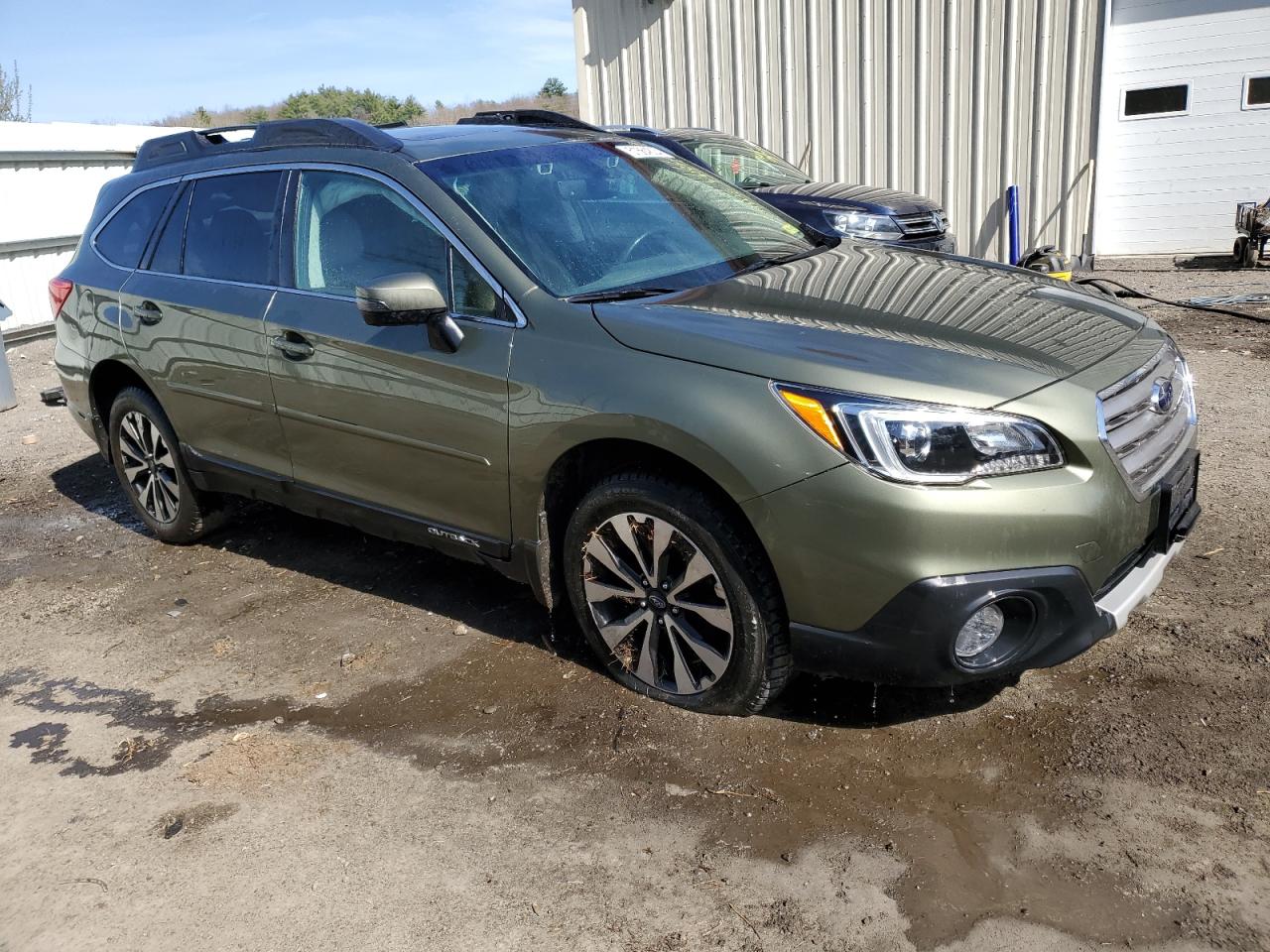 2017 Subaru Outback 2.5I Limited vin: 4S4BSANC2H3212903