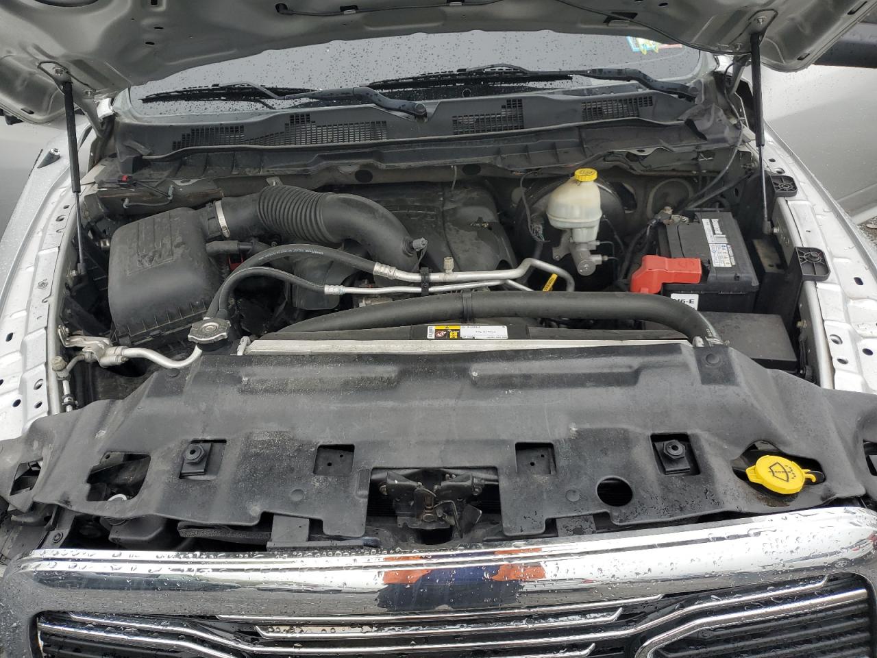 1C6RR7GT7FS524384 2015 Ram 1500 Slt