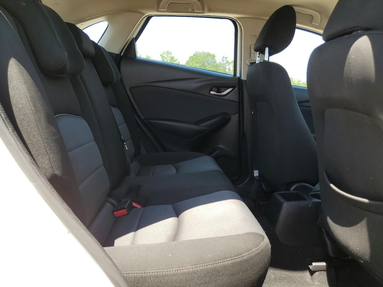 JM1DKDB7XH0142140 2017 Mazda Cx-3 Sport