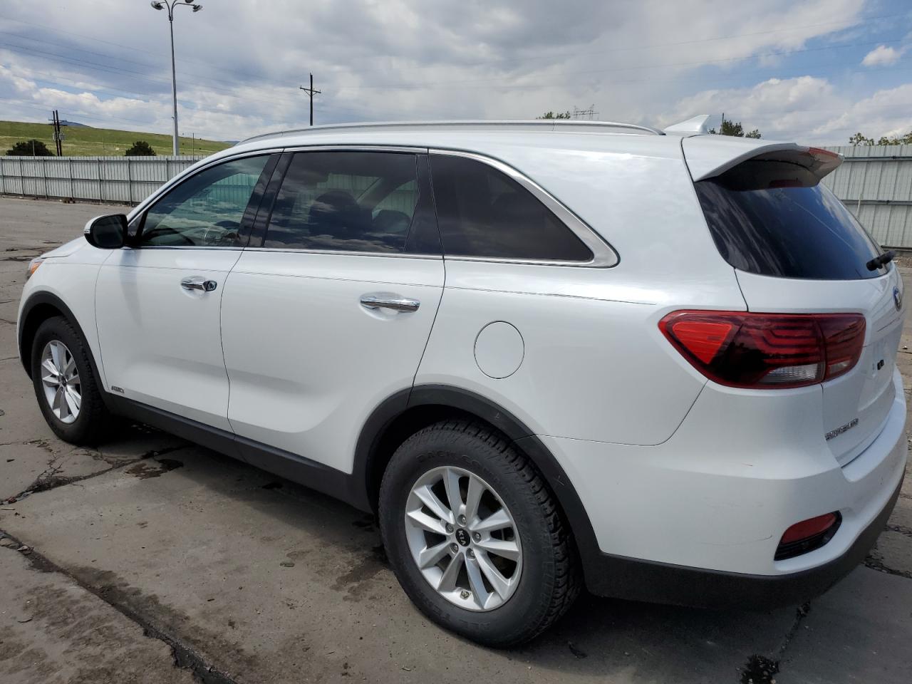 2019 Kia Sorento L vin: 5XYPGDA33KG432735