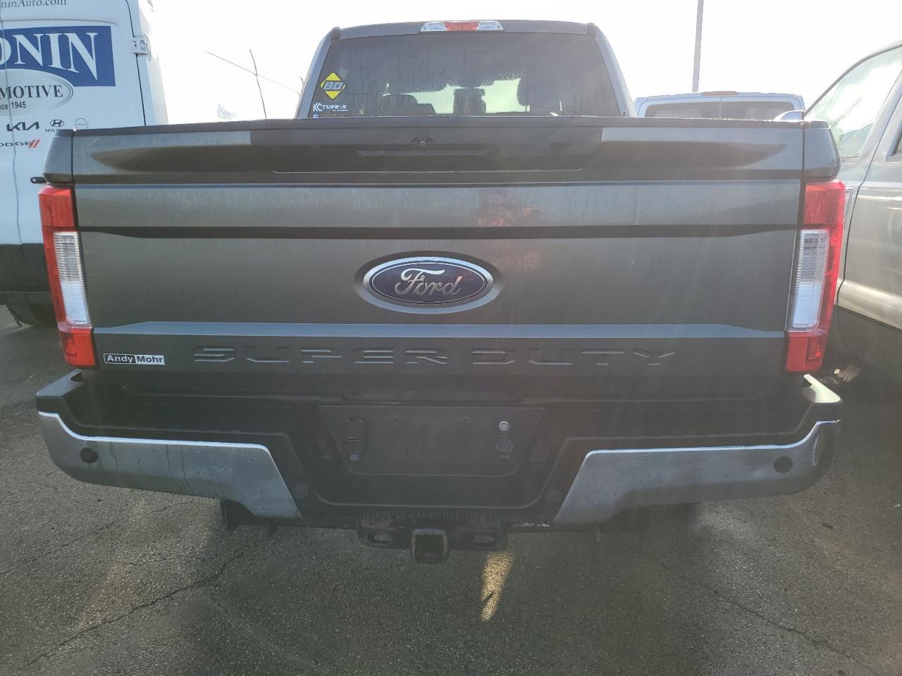 2017 Ford F250 Super Duty vin: 1FT7W2BT2HEE12922