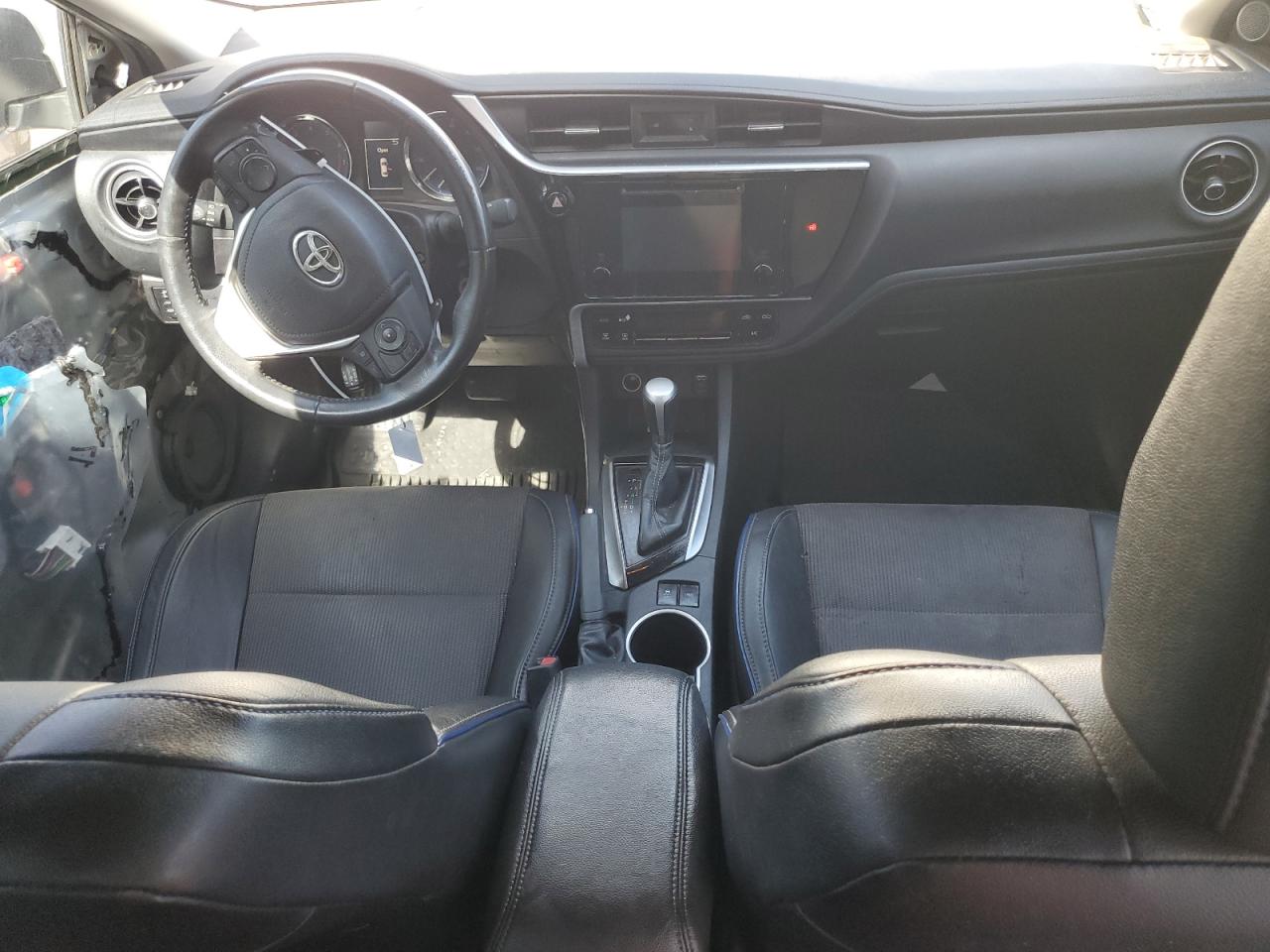 2T1BURHEXJC024170 2018 Toyota Corolla L