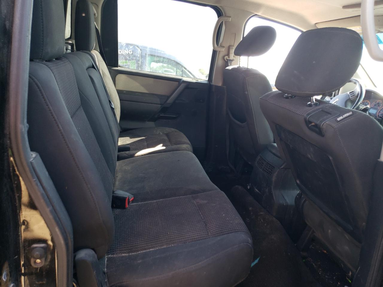 1N6AA0EC3CN318459 2012 Nissan Titan S