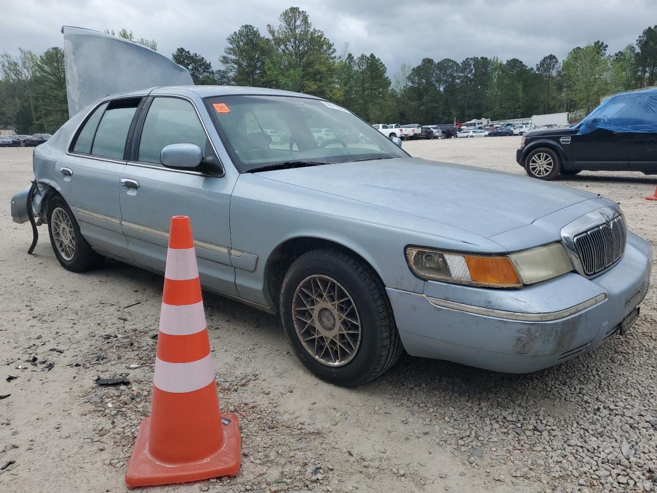 2MEFM74W3YX642469 2000 Mercury Grand Marquis Gs