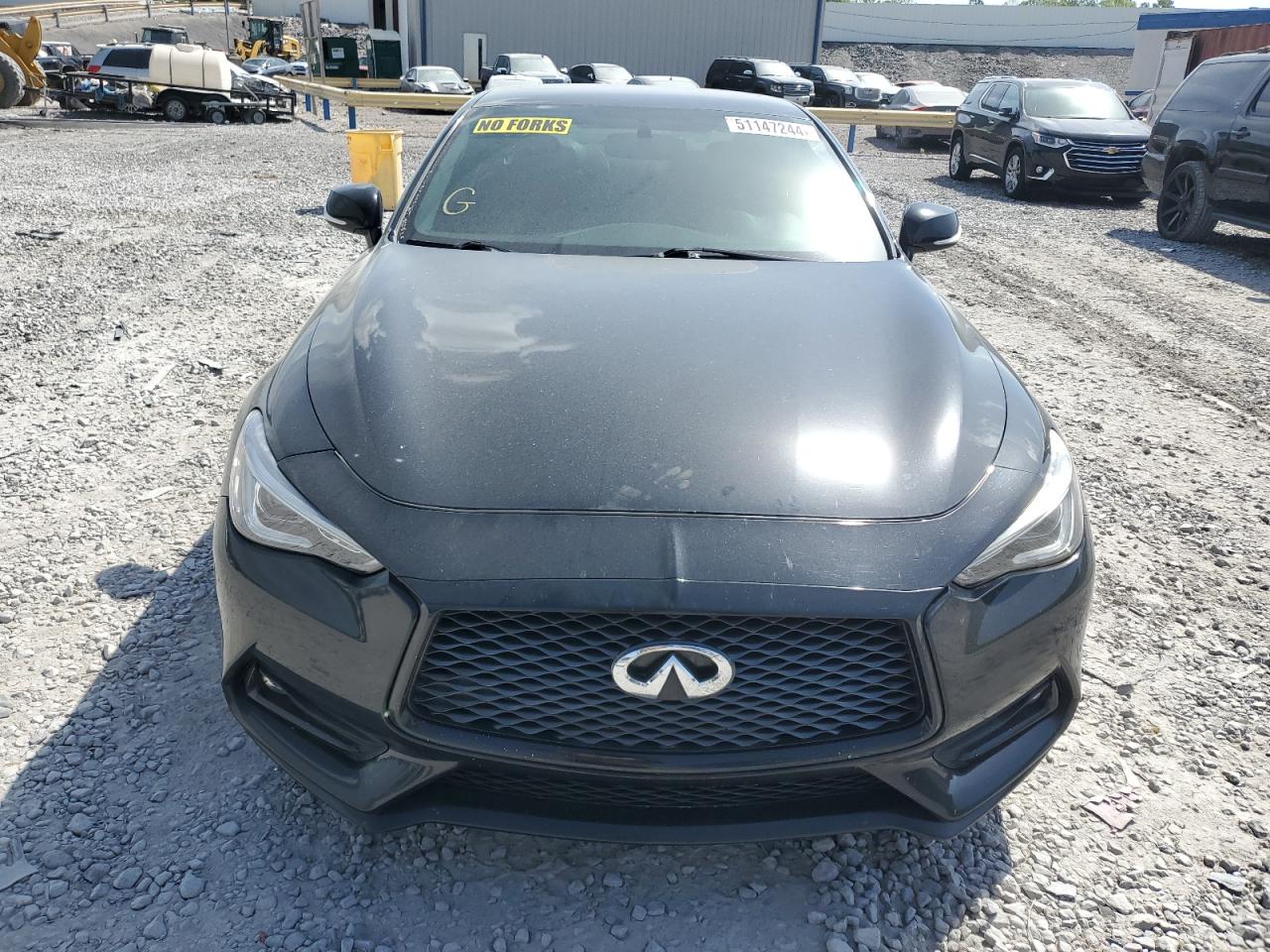 JN1FV7EL9HM700596 2017 Infiniti Q60 Red Sport 400