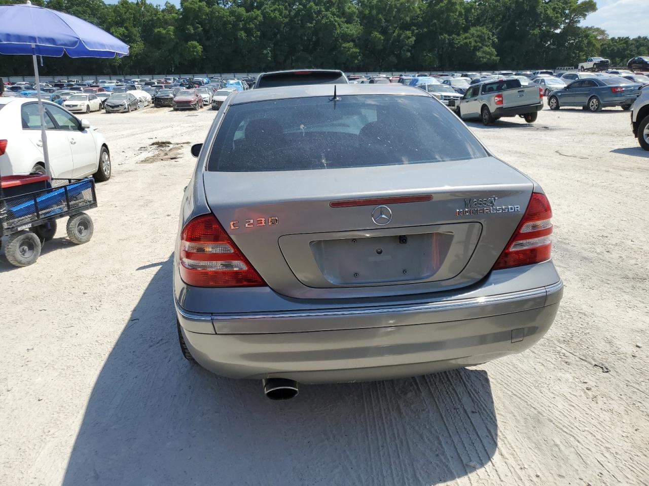 WDBRF40J55F672645 2005 Mercedes-Benz C 230K Sport Sedan