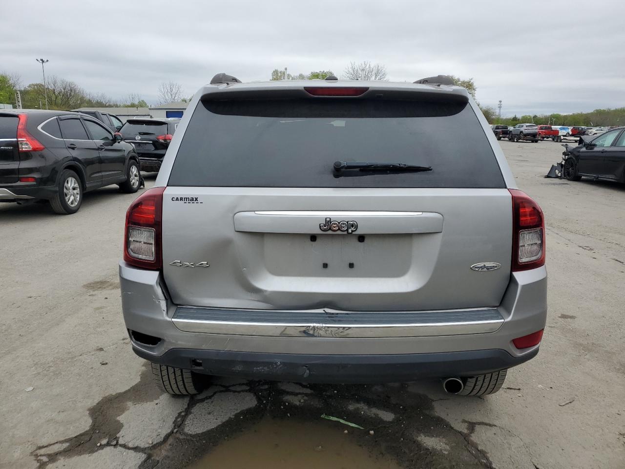 1C4NJDEB3GD558500 2016 Jeep Compass Latitude