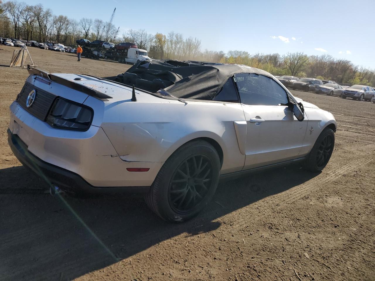 Lot #2507374575 2010 FORD MUSTANG