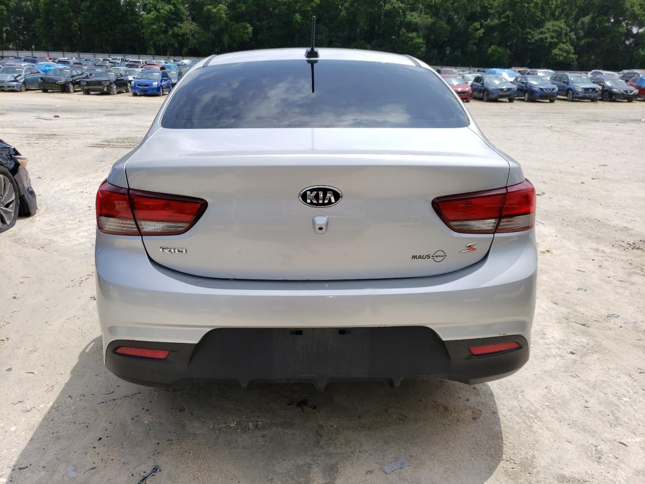 3KPA24AB3KE158056 2019 Kia Rio S