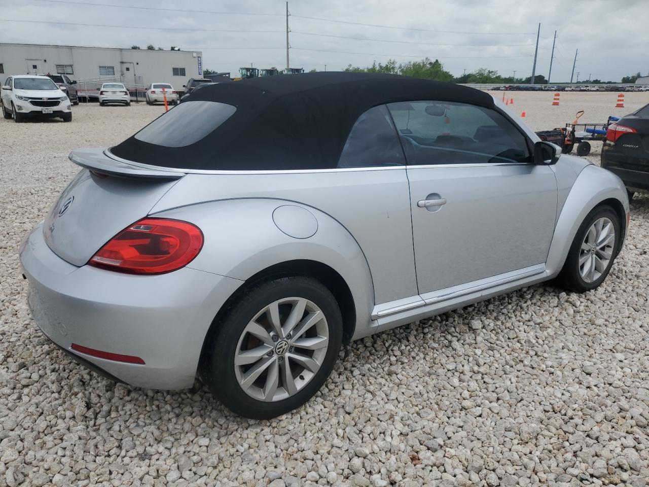 3VW5L7AT1DM830713 2013 Volkswagen Beetle