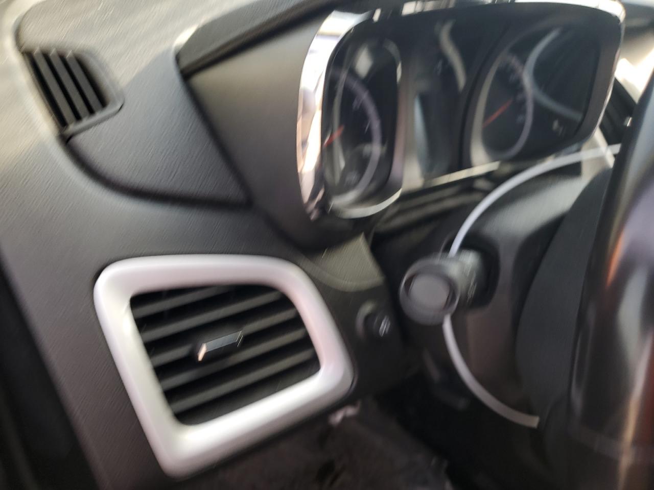 2GKFLNE33H6196184 2017 GMC Terrain Sle