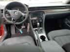 VOLKSWAGEN PASSAT LIM photo