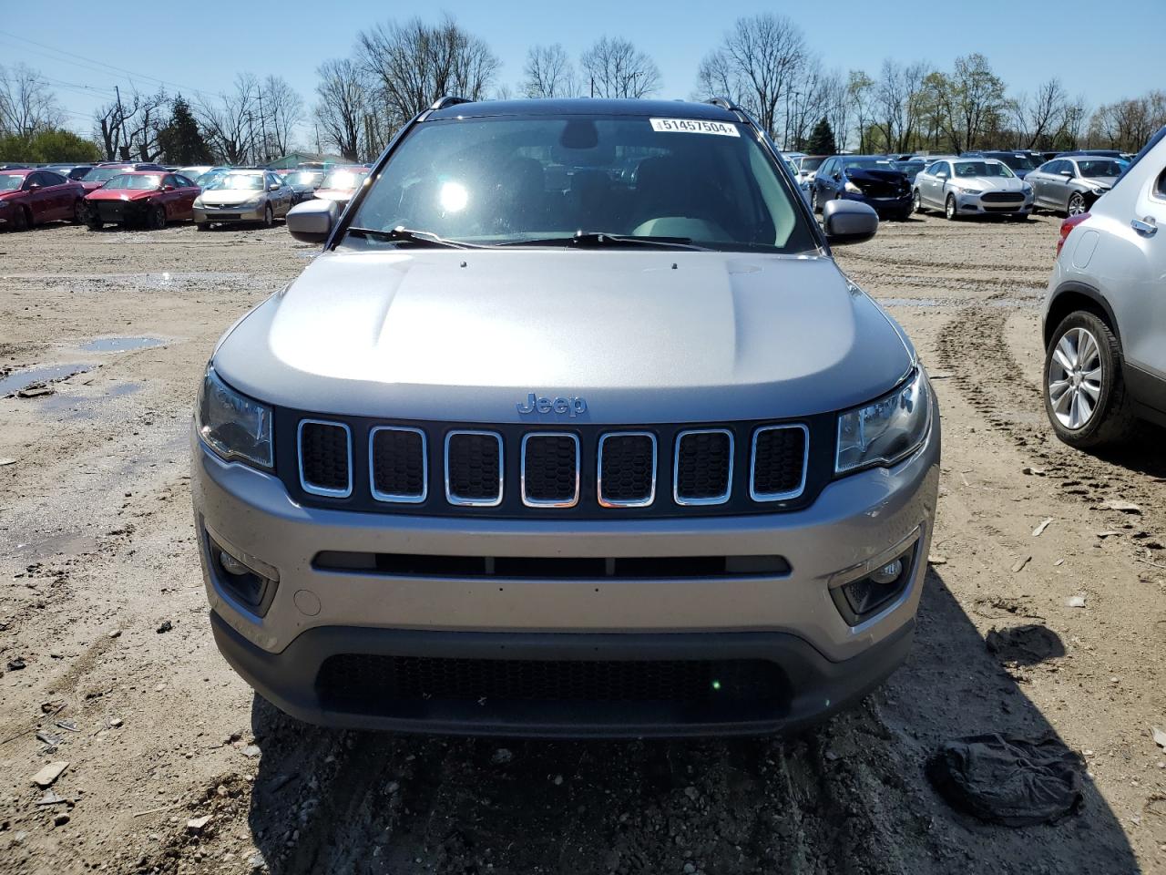 3C4NJCBBXJT227171 2018 Jeep Compass Latitude