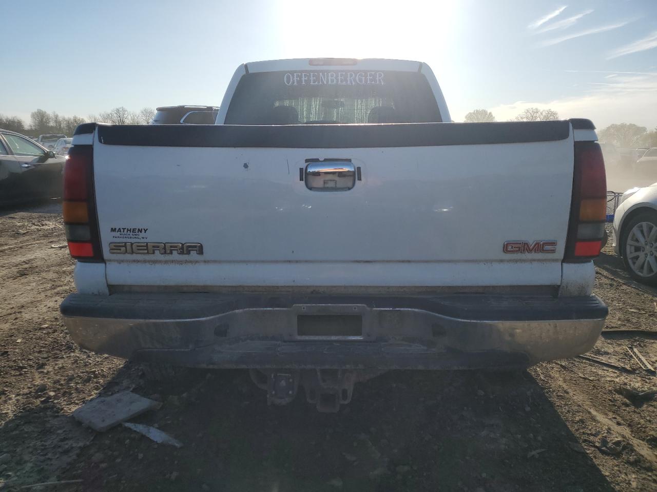 1GTGK13U45F923289 2005 GMC Sierra K1500 Heavy Duty