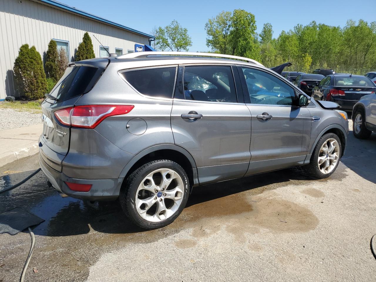 1FMCU9J93EUE32001 2014 Ford Escape Titanium