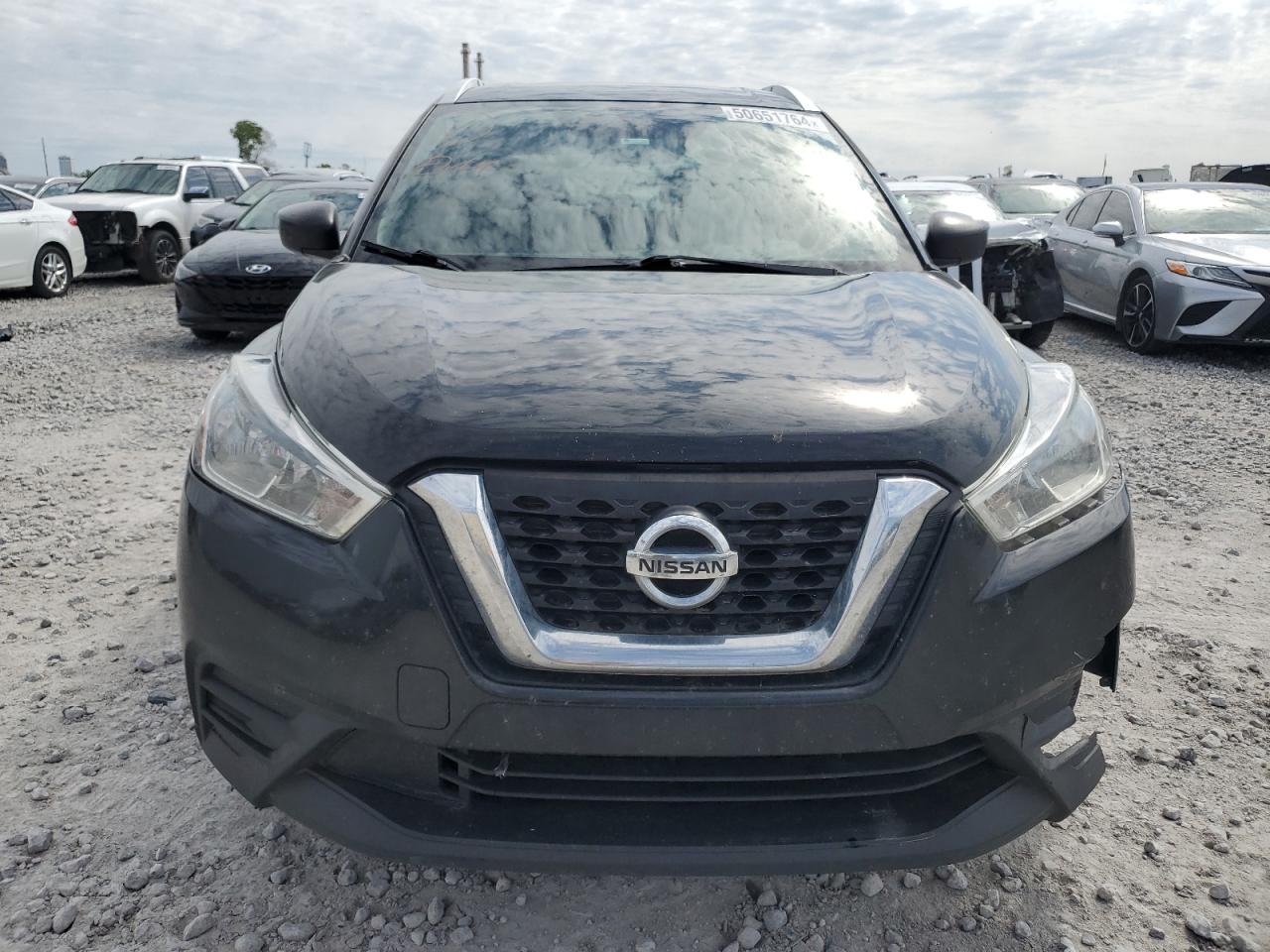 3N1CP5CUXJL499109 2018 Nissan Kicks S