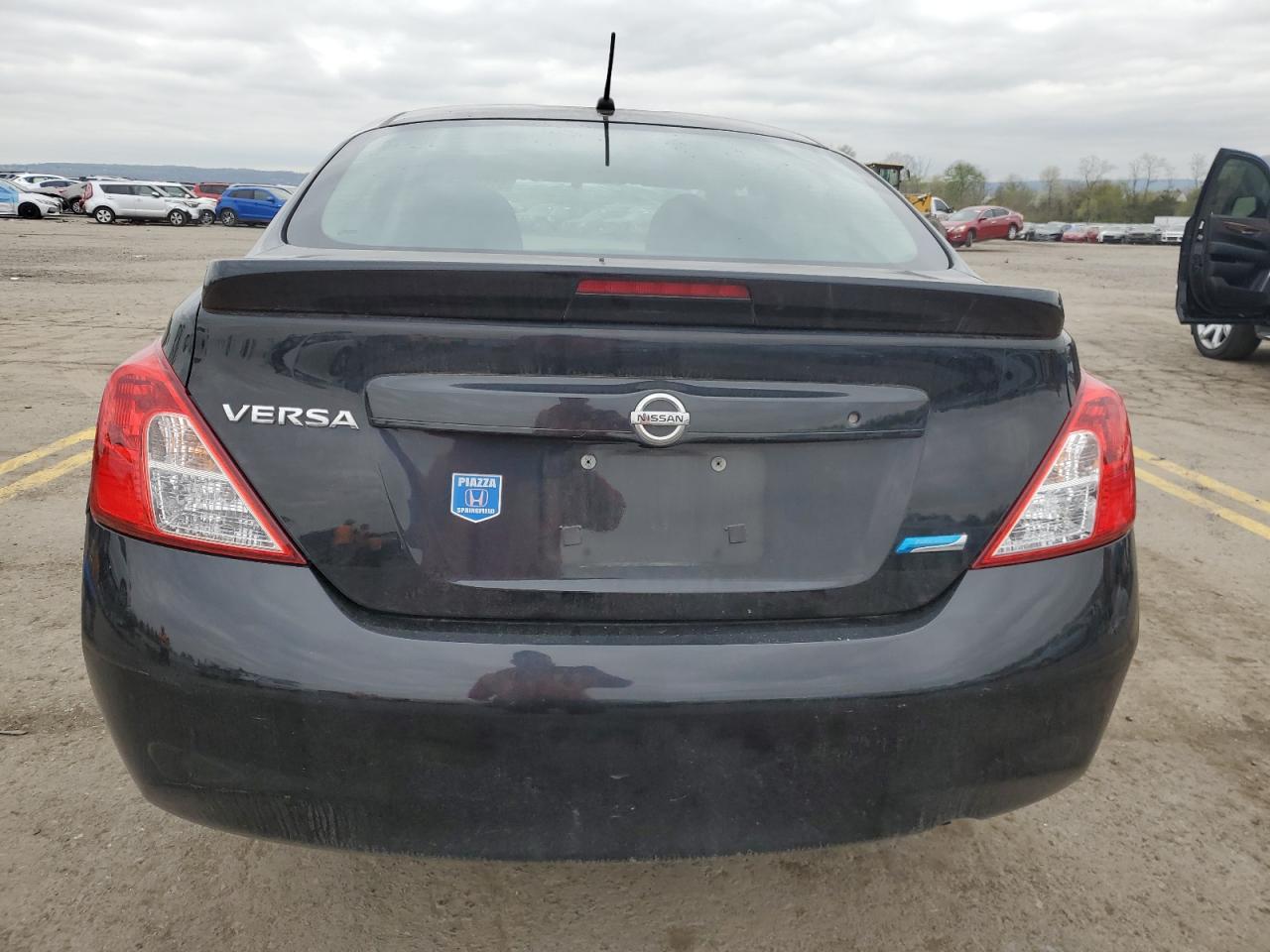 3N1CN7AP0EL857418 2014 Nissan Versa S