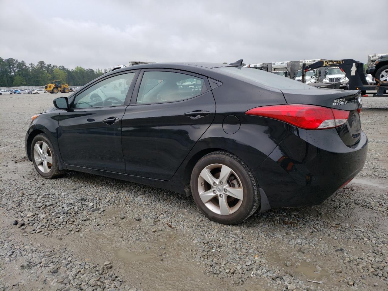 KMHDH4AE6DU620910 2013 Hyundai Elantra Gls