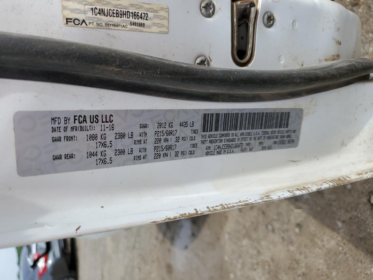 1C4NJCEB9HD166472 2017 Jeep Compass Latitude